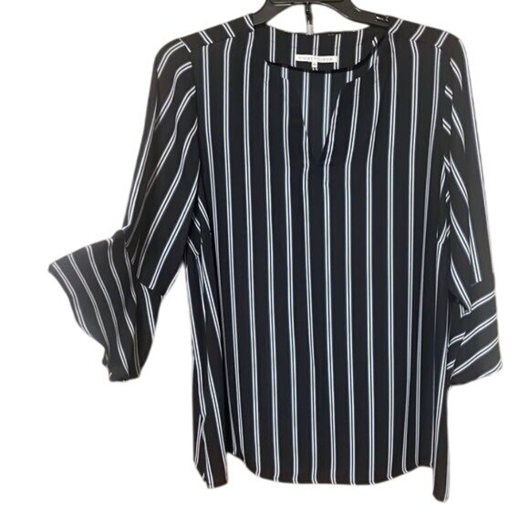 Violet & Claire Split V-Neck 3/4 Bell Sleeves Stripes Career Blouse Plus Size 2X - Picture 4 of 9